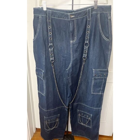 Hot Topic Dark Blue Grommets & Chains Wide-Leg Jeans Plus Size 18 Nwot - Picture 2 of 8